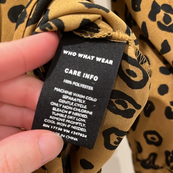 Animal print button up top - Picture 3 of 3